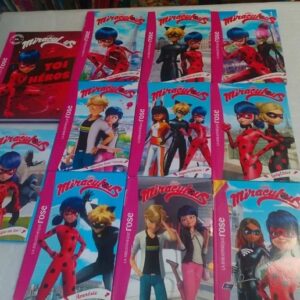 lot de livres miraculous