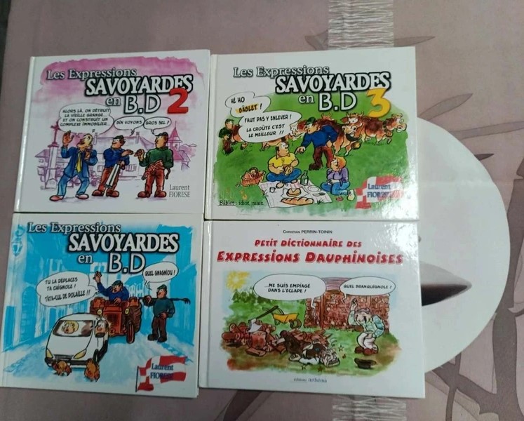 lot de livres les expressions savoyardes et dauphinoises